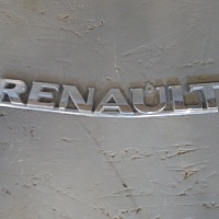 Эмблема Renault